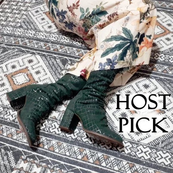 Free People Shoes - NWOT Free People hunter green & silver checker block pattern leather heeled boot
